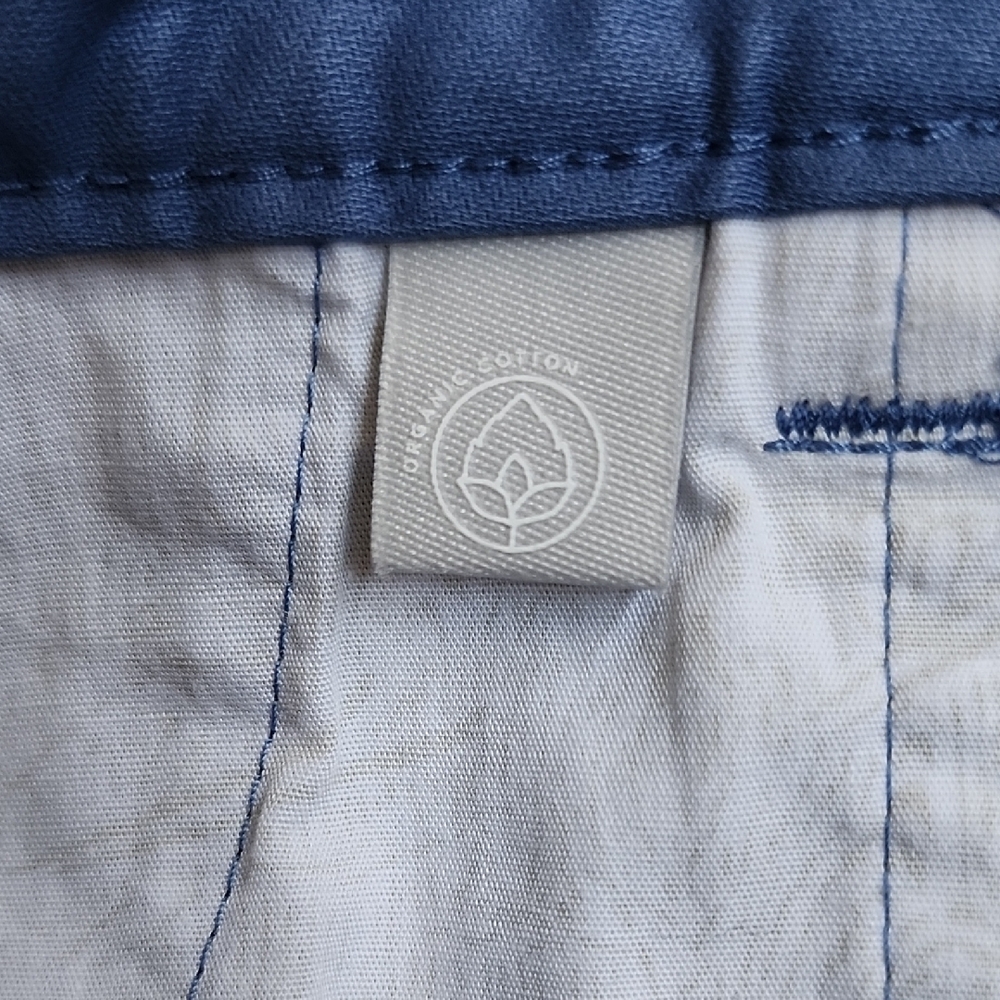 Stio Women's Blue Cargo Shorts - Picture 10 of 11